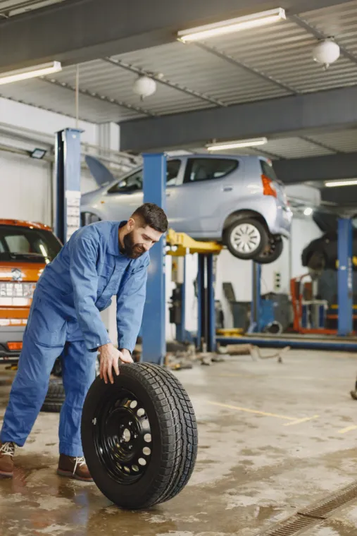 Faire appel à un professionnel pour l'alignement des roues à Saint-Julien-en-Genevois, Saint-Julien-en-Genevois, Centre du Pneu d'Occasion